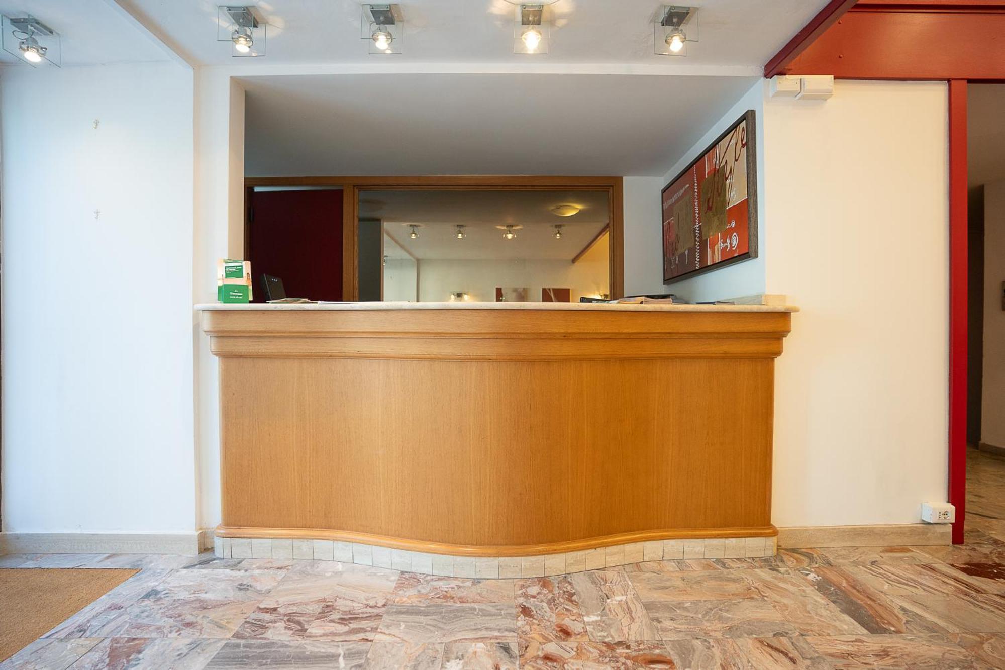 Hotel Napoleon Pontremoli Exterior photo
